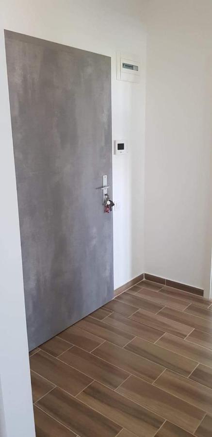 Ferienwohnung Apartament Modern Ioan Popasu Brașov Exterior foto